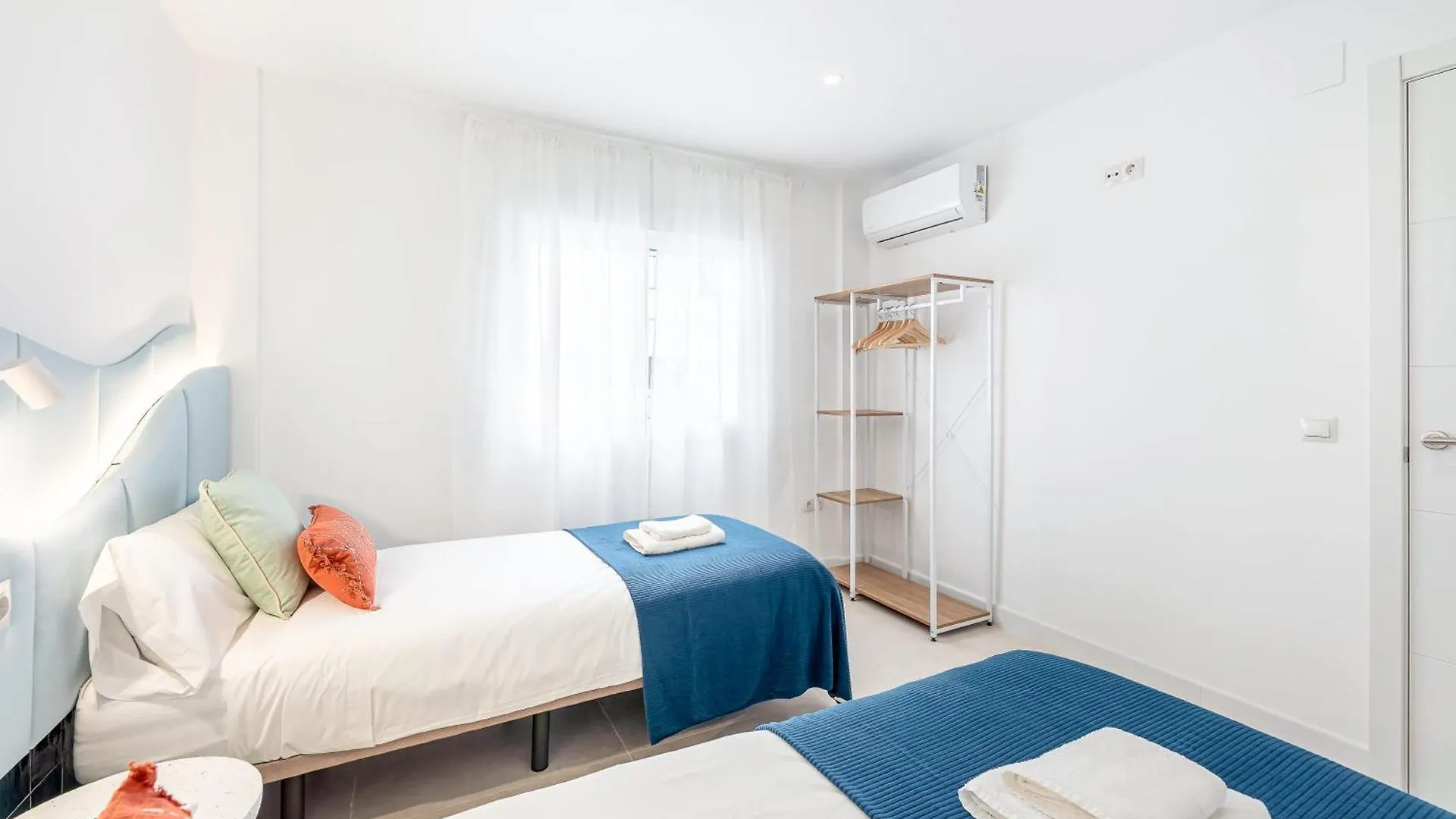 Vivendos - Tr26 - Miramar Apartment Torremolinos 0*,  Spain