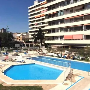 Central 2 Bed In La Nogalera Torremolinos